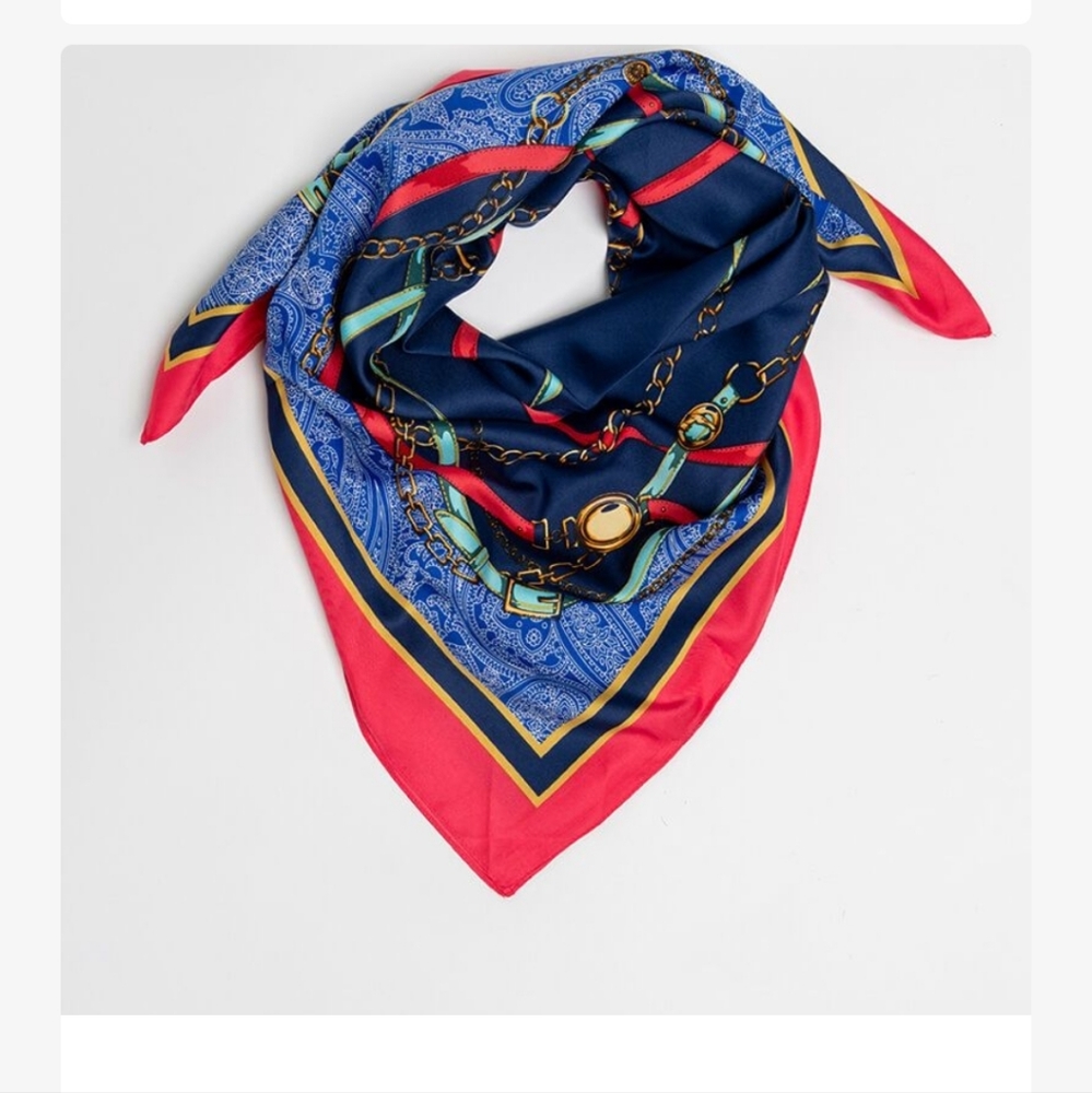 Women's scarf